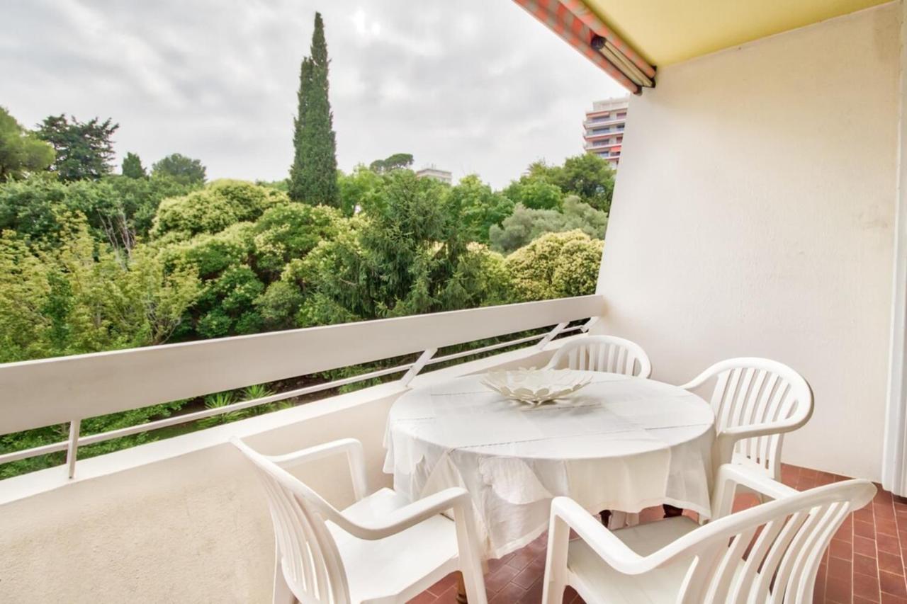 3-star With Parking And Terrace Leilighet